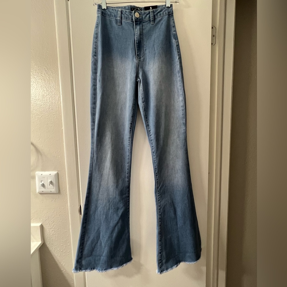 Fashion Nova Flared Jeans, High waisted